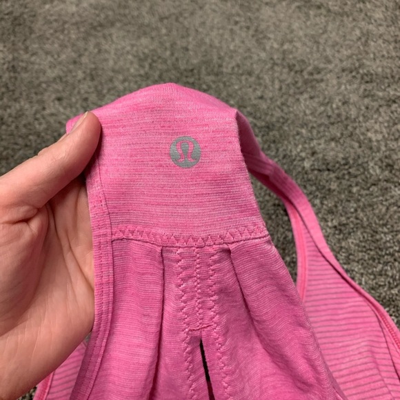 Lululemon women’s tank top - Picture 3 of 4